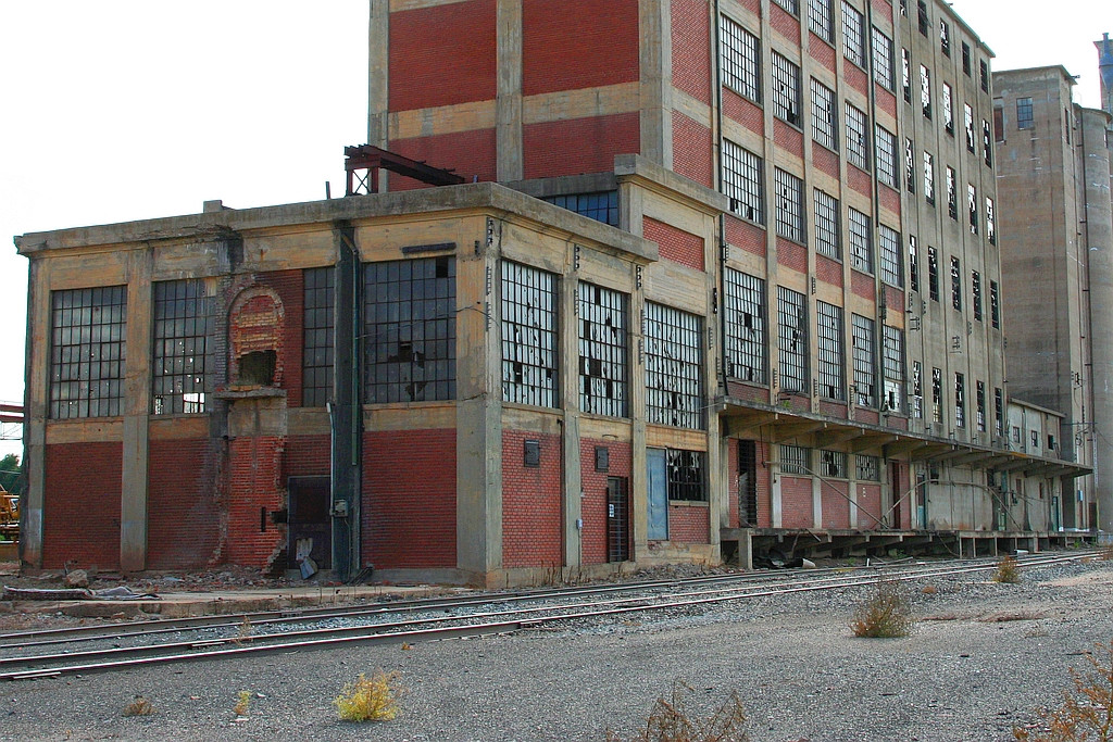 Silo off the BNSF main